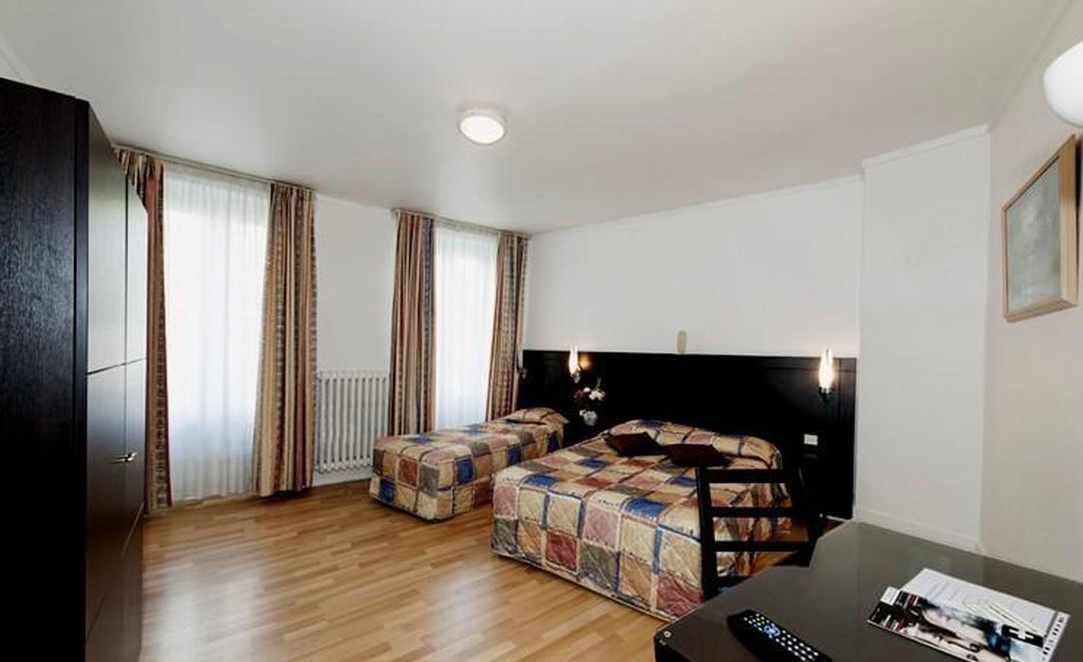 Amiot Hotel Paris Bagian luar foto