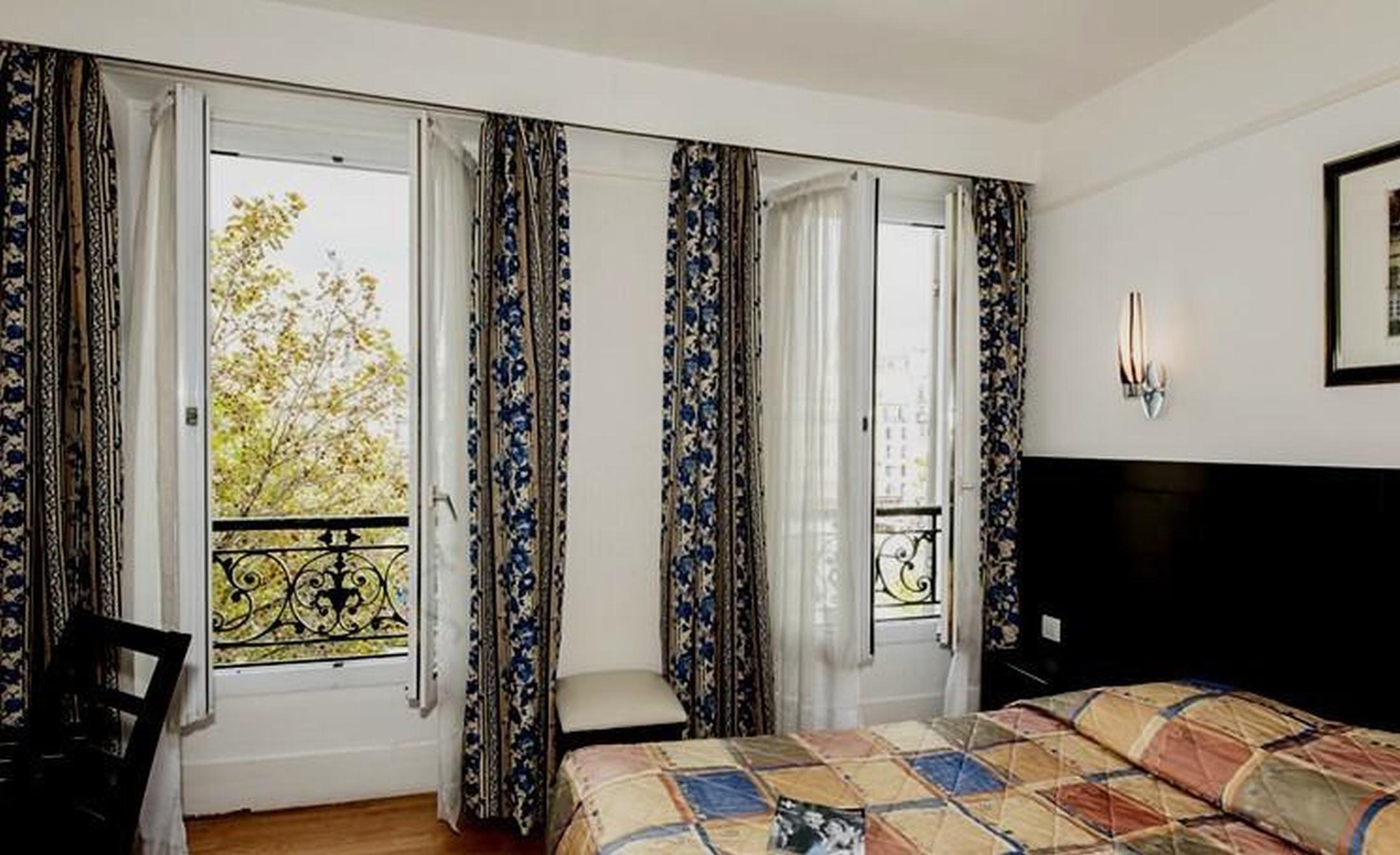 Amiot Hotel Paris Bagian luar foto