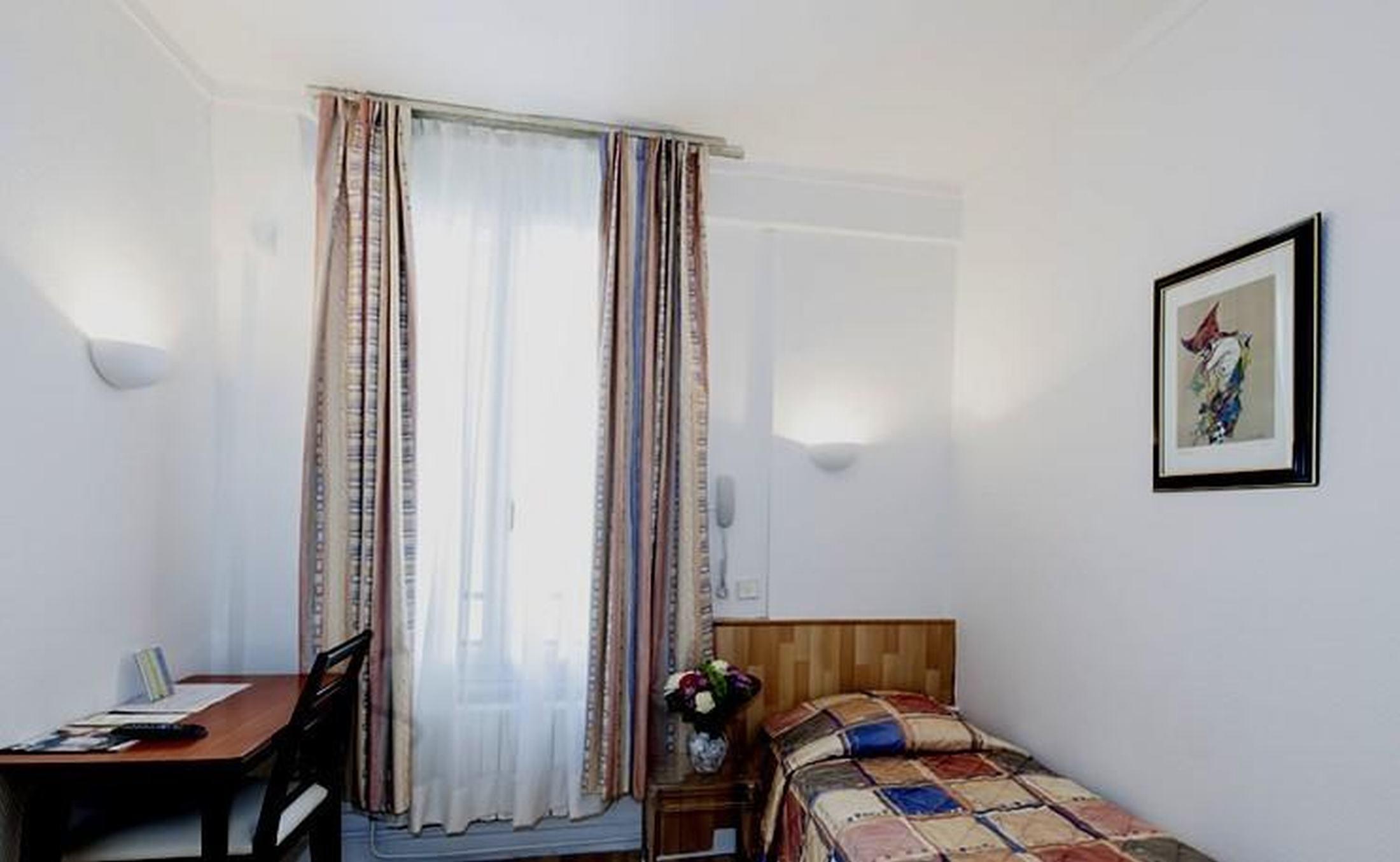 Amiot Hotel Paris Bagian luar foto