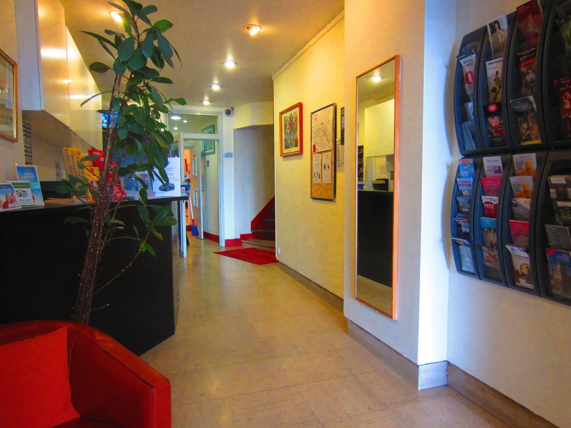 Amiot Hotel Paris Bagian luar foto